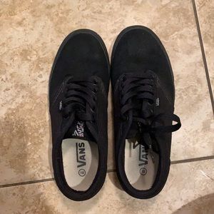Men’s black Vans